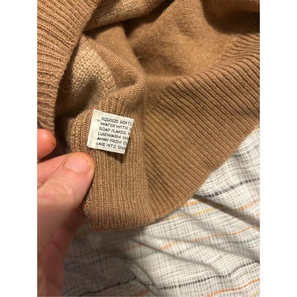 100% Camel Wool Brooks Brothers Vintage Scotland Sweater EUC $39 L see measureme - Picture 5 of 5